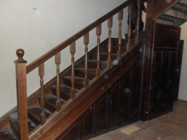 лестницы из дерева