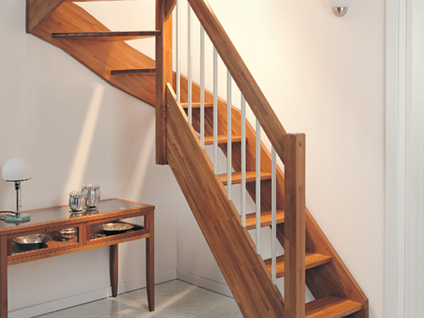 лестницы из дерева