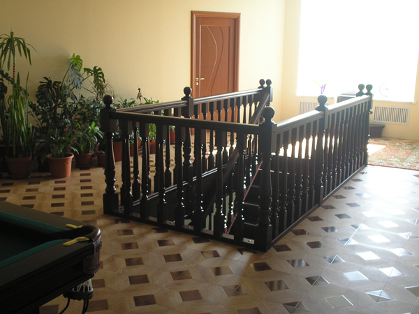 лестницы из дерева